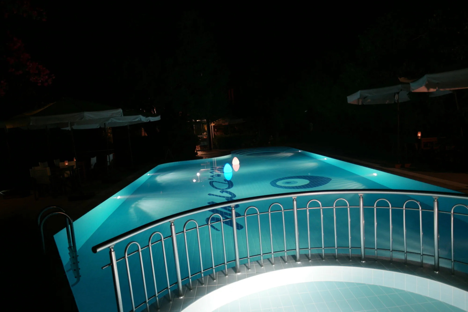 Mr. Dim Exclusive Apart Hotel