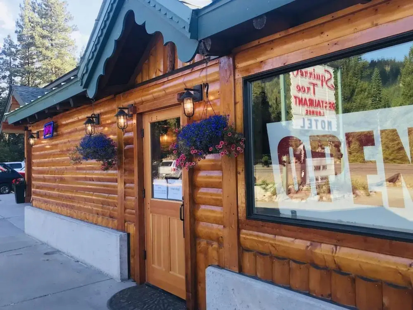 Squirrel Tree Resort