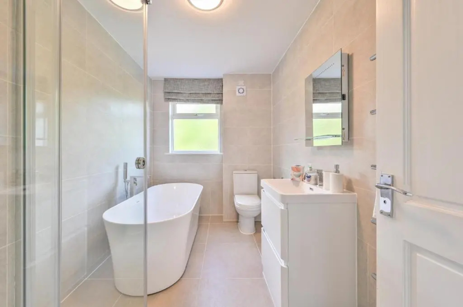 RockPools Outstanding 5star House with Hot Tub on Retallack Resort