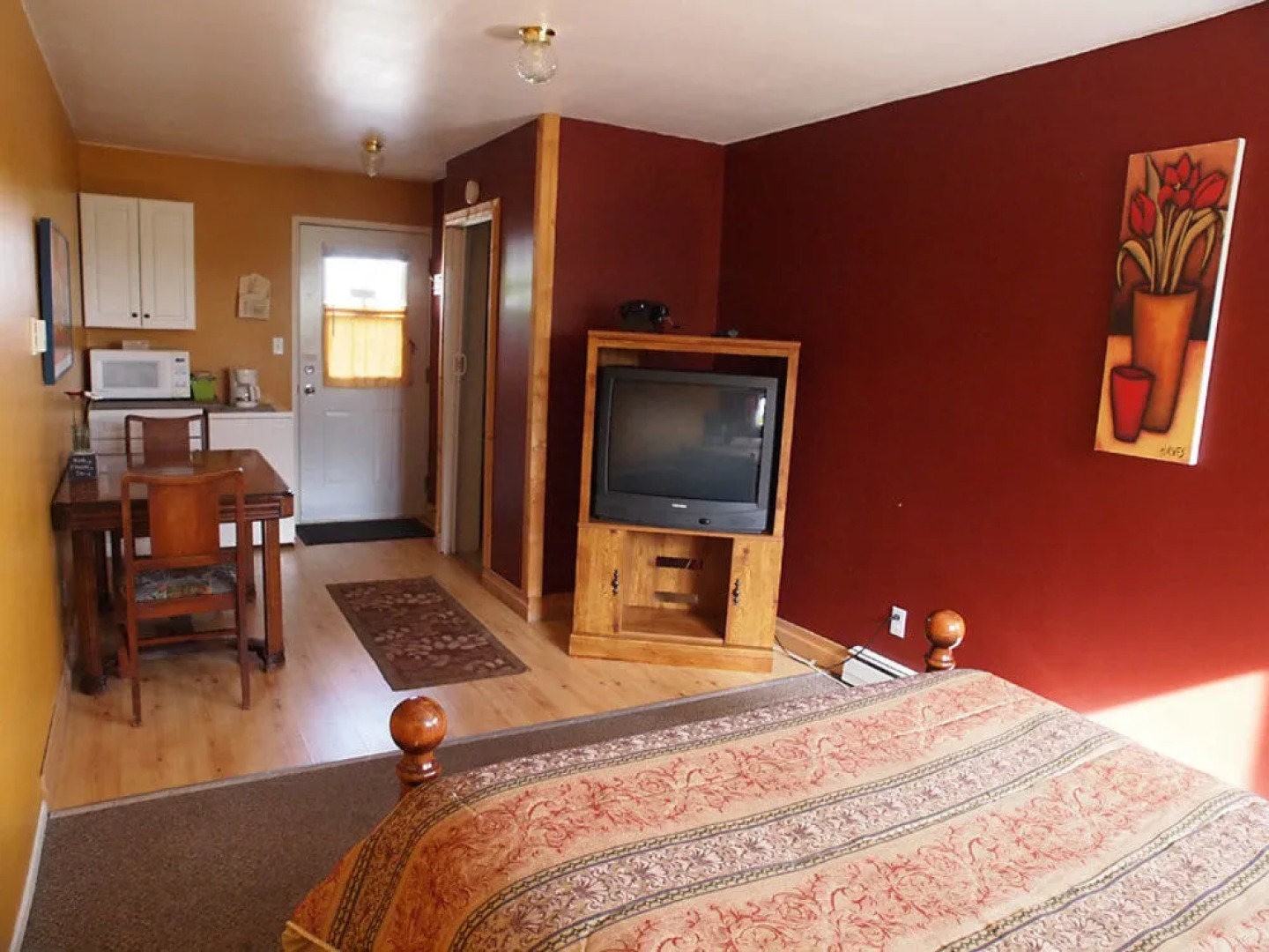 Mountain Ridge Motel & R V Park