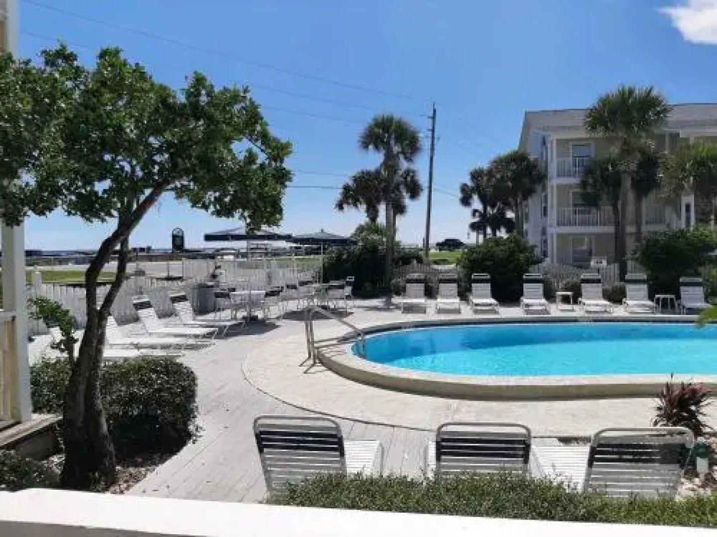 Summer Breeze Condominium 211