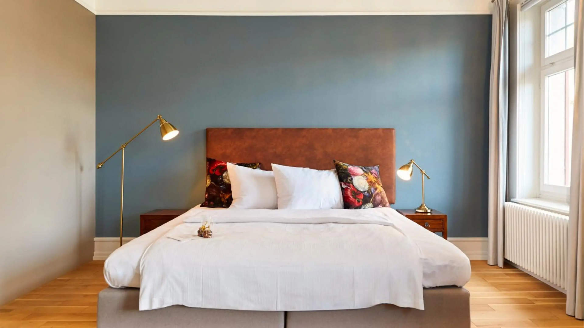 Blue City Hotel