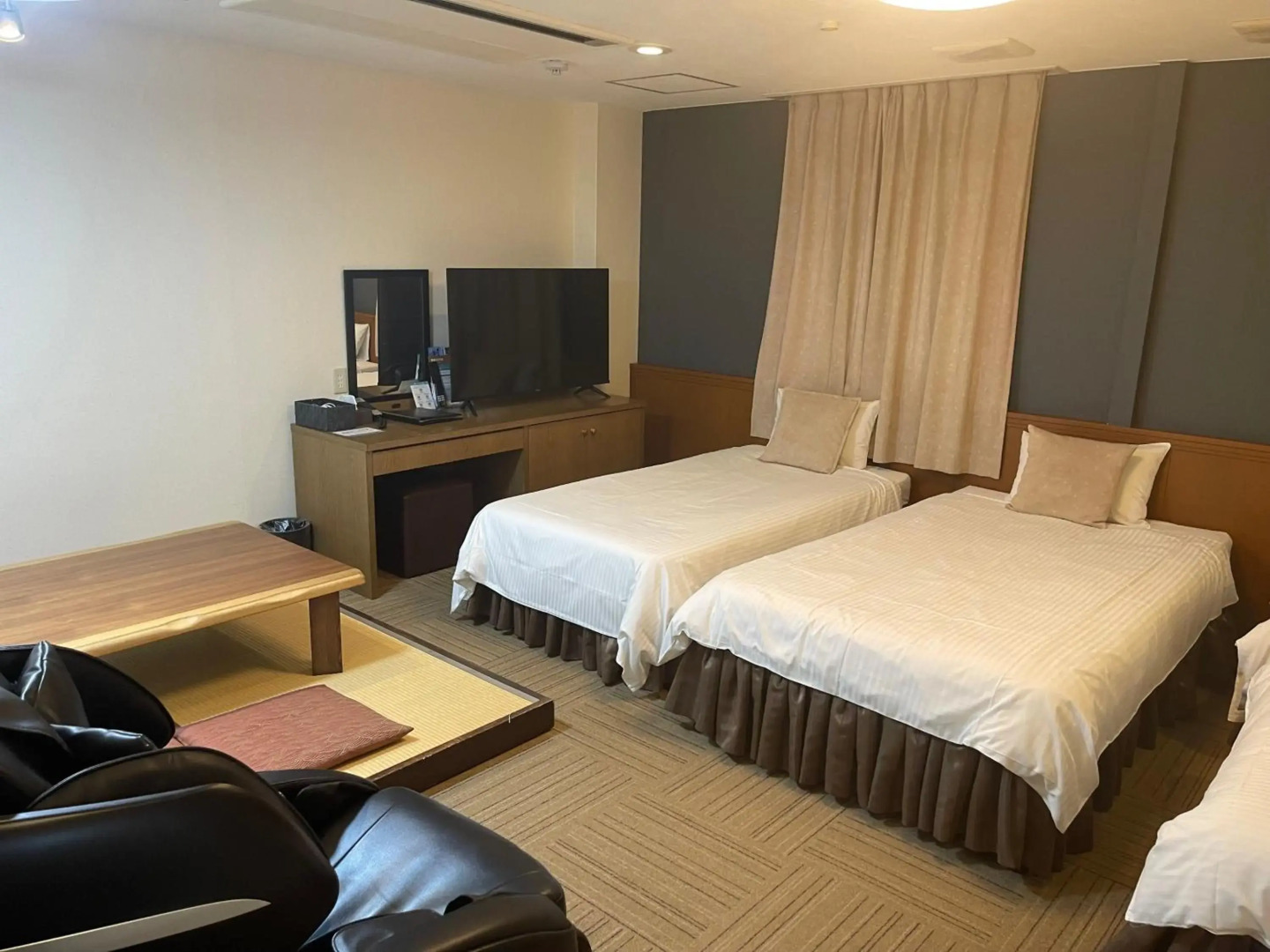 Hotel Garden Palace & Kansai Airport Spa