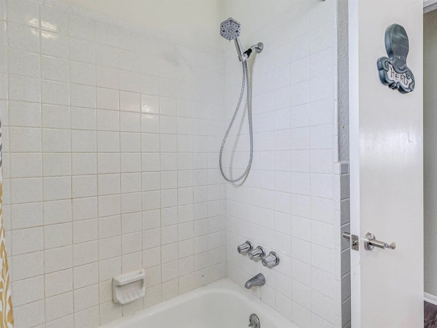 Tejas Angler Retreat Ap1132 3 Bedroom Home by RedAwning