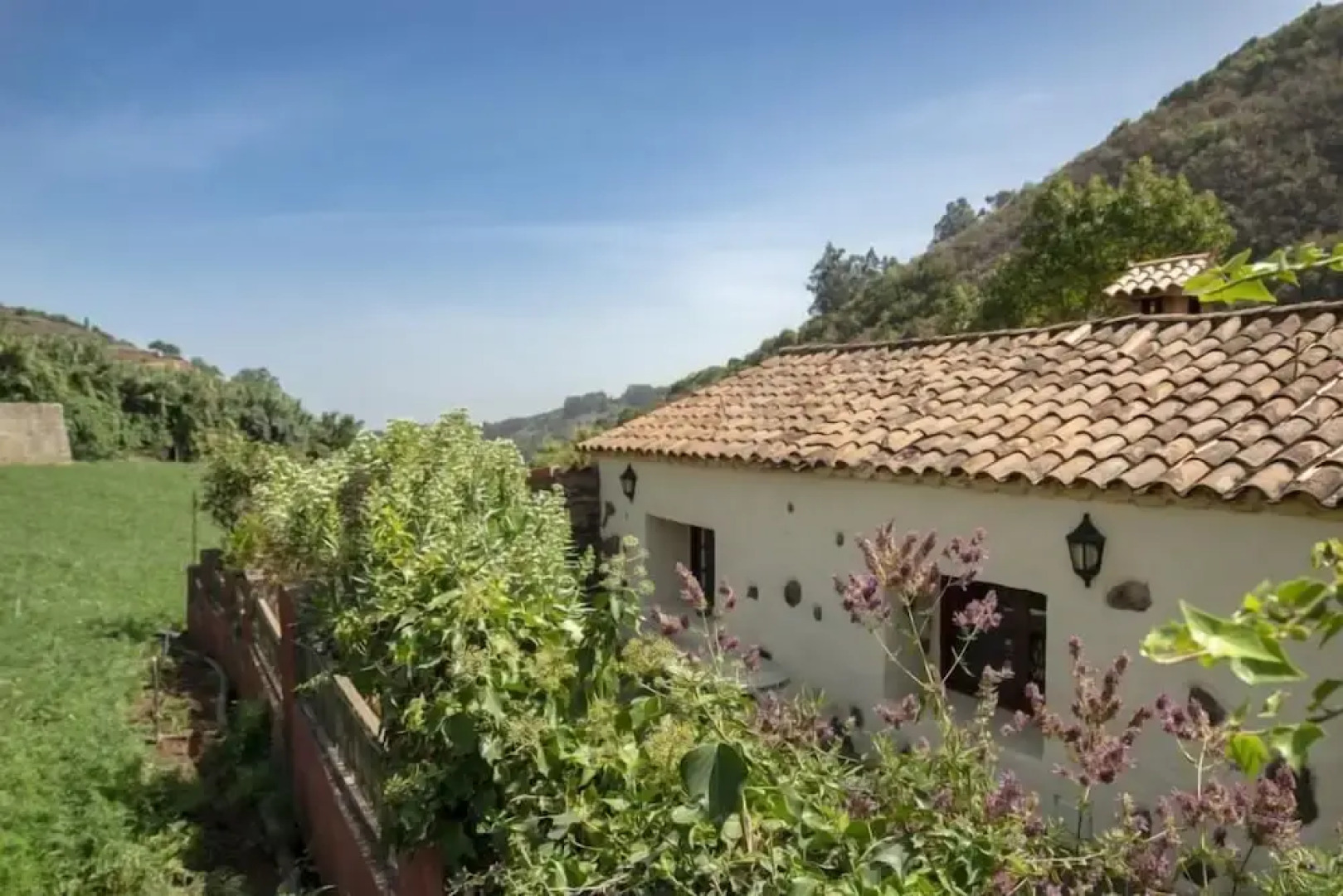 Casa rural el Laurel con Jacuzzi by Lightbooking