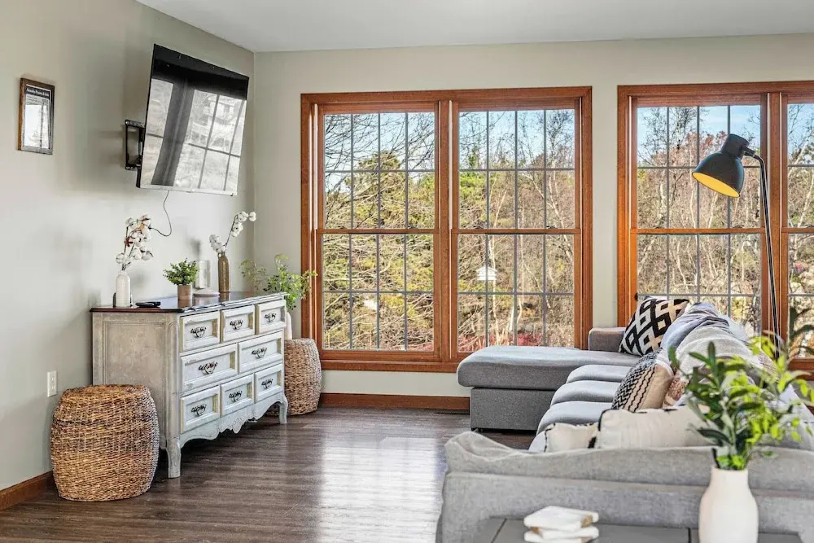 Laker's Pointe by Avantstay Lakefront Private Peninsula Hot Tub, Game Room