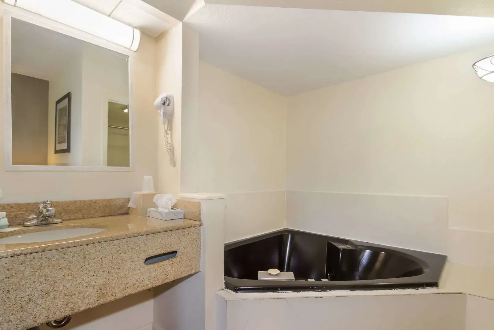 Suburban Studios Florence I-95