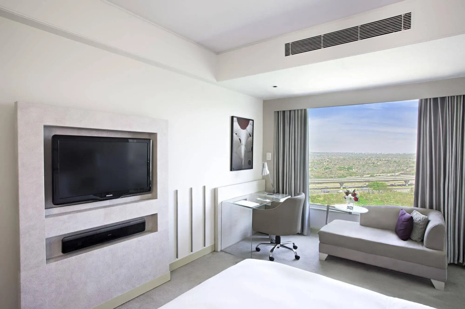 Le Méridien Gurgaon, Delhi NCR