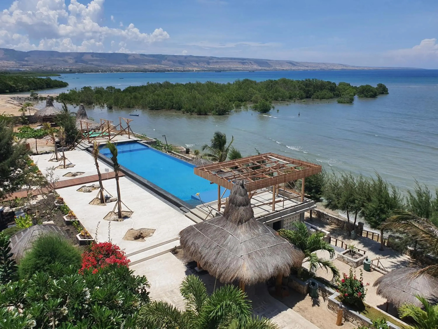 Padadita Beach Hotel