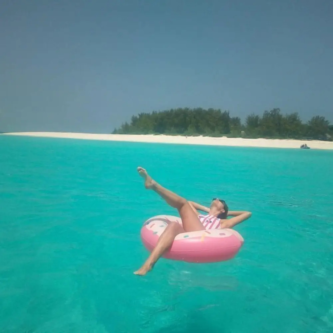 Baraka Aquarium Bungalows