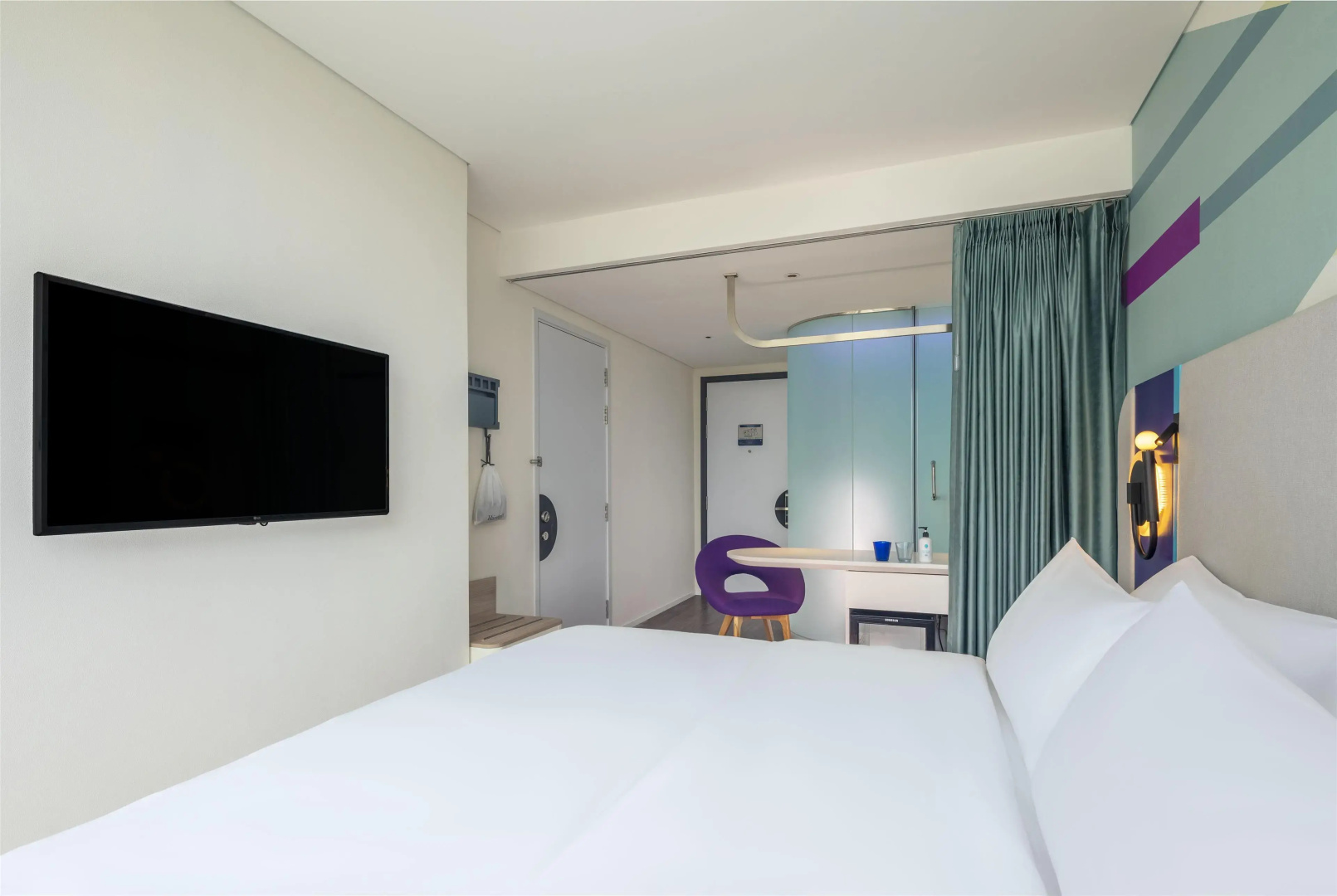 Tru by Hilton Viet Tri City Centre