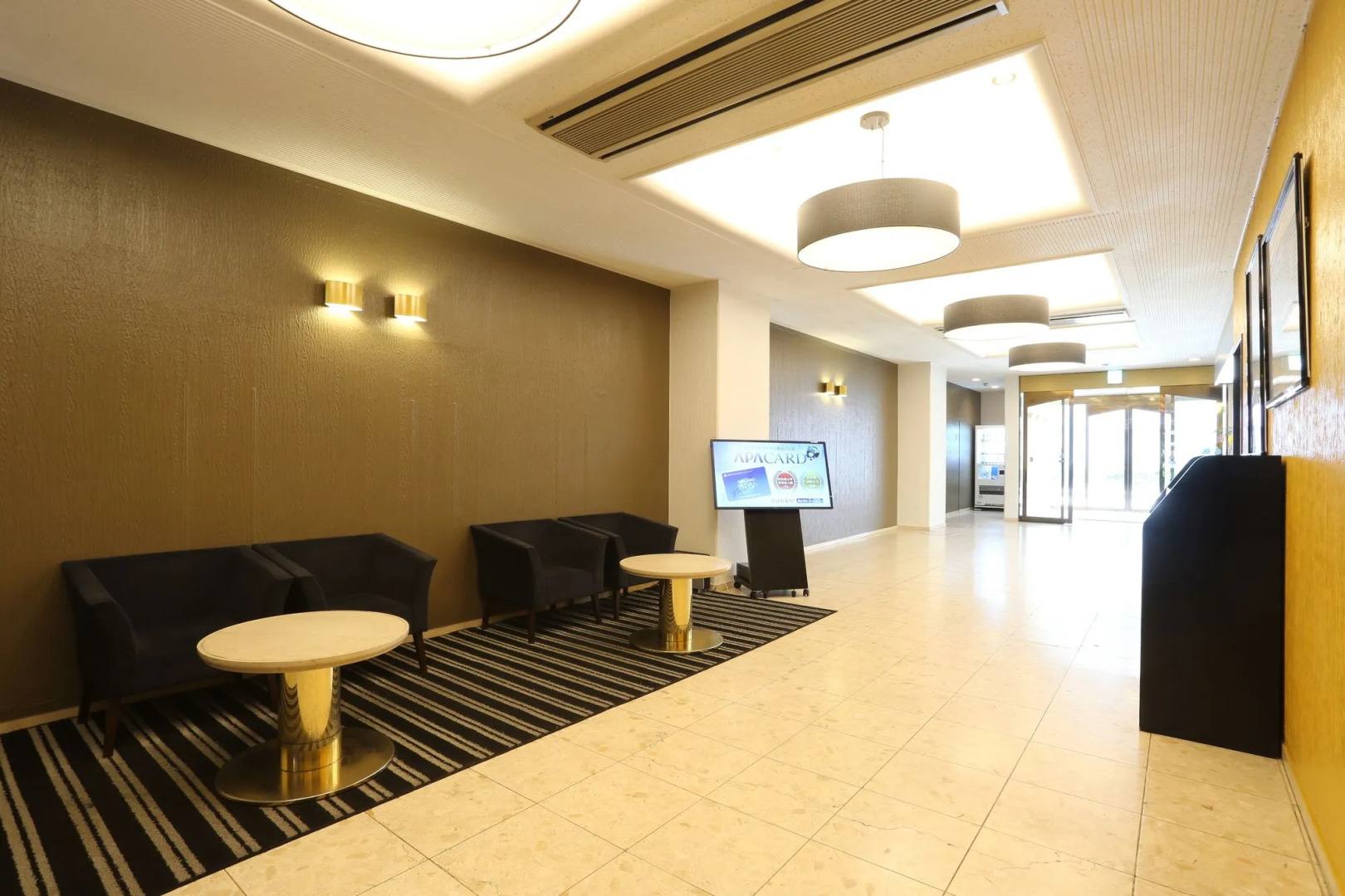 APA Hotel Marugame Ekimae Odori