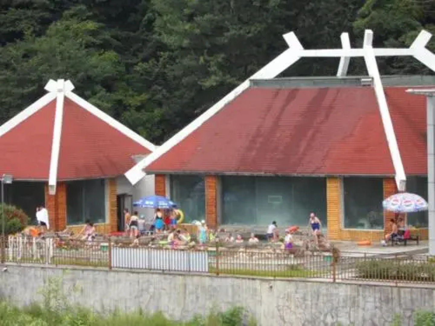 Changbai Mountain International Dong Hot Spring Yingbin Building