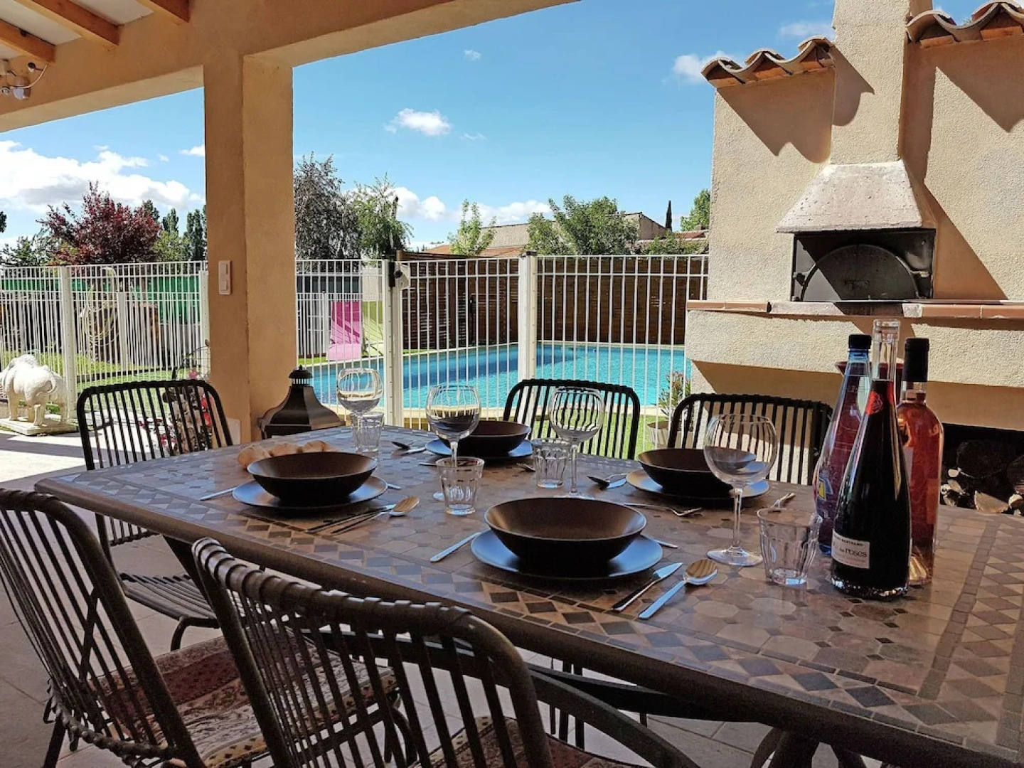 Modern Villa with Swimming Pool in Aups