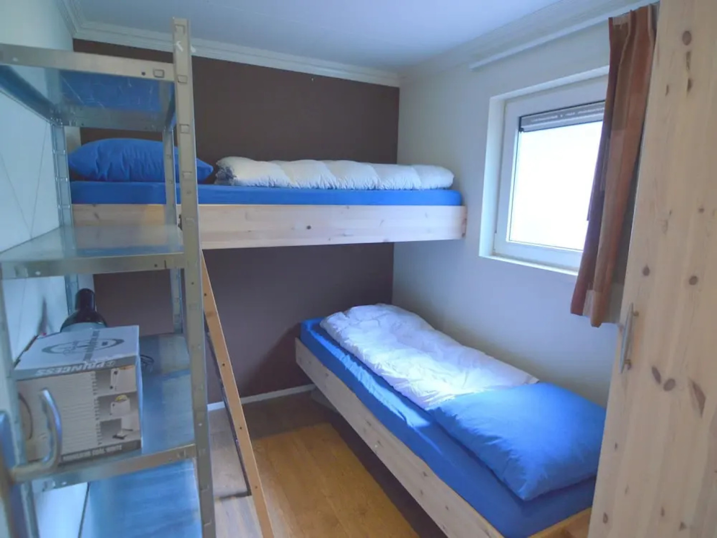 Tranquil Holiday Home in Wissel With Terrace, Garden