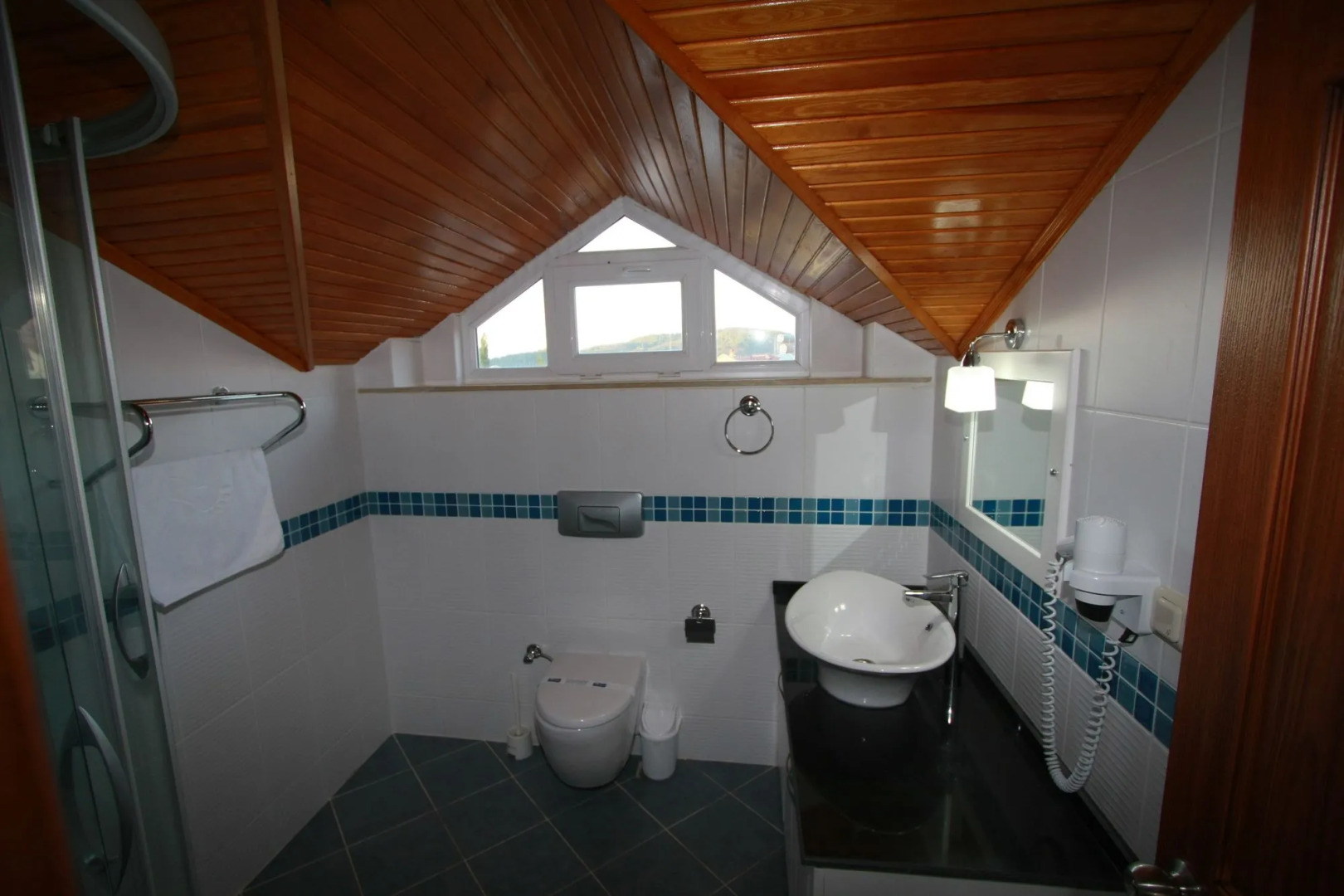 Sea Breeze Hotel & Apartments