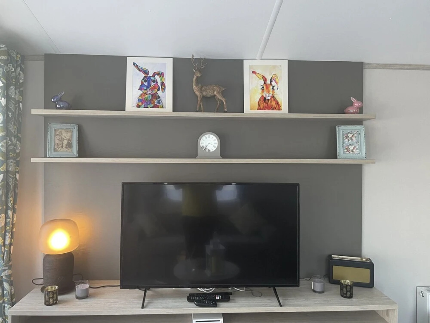 2 bed Caravan With Hot Tub Located in Percy Wood