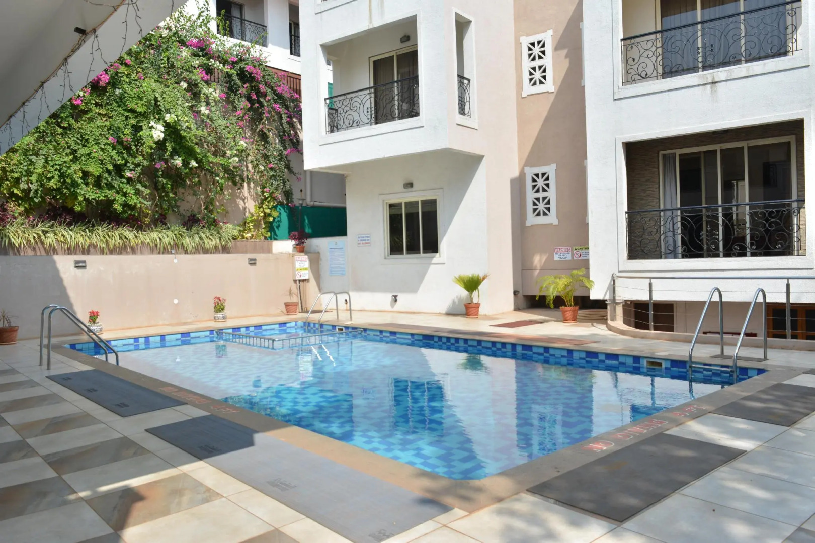 La Vida Studio Inn Baga - Goa By Lords Hotels & Resorts