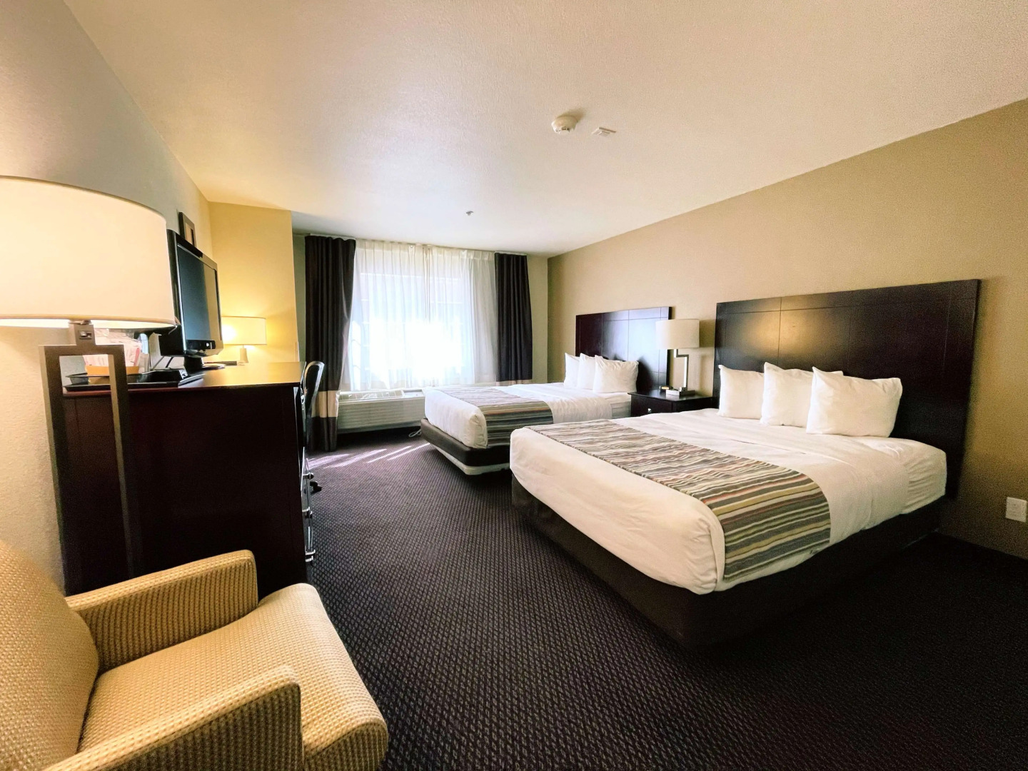 Country Inn & Suites by Radisson, Bend, OR