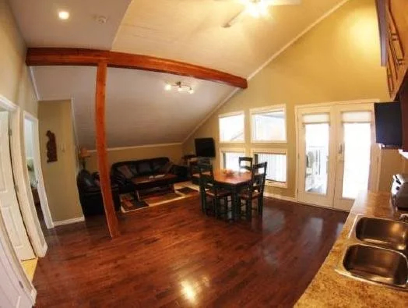 Powder Pillow Bed and Breakfast