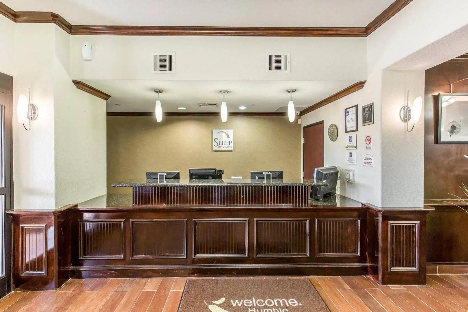 Sleep Inn & Suites Bush Intercontinental - IAH East