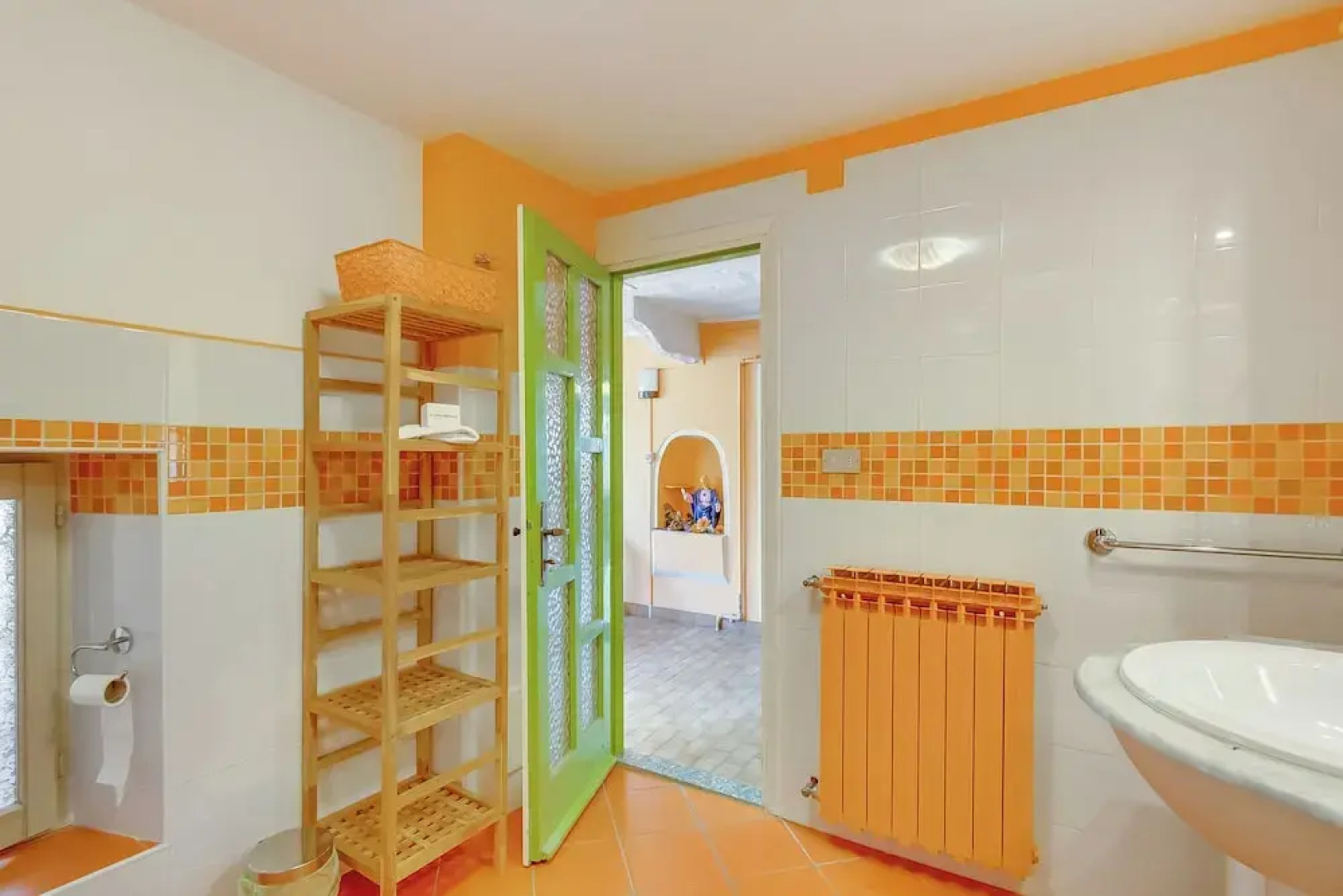 Old Pella 100m to Orta Lake