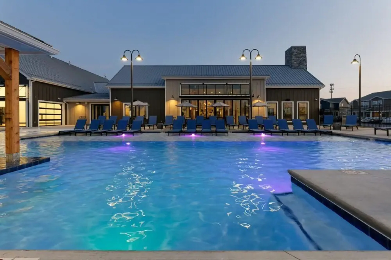 4BR Comfort House With Modern Amenities