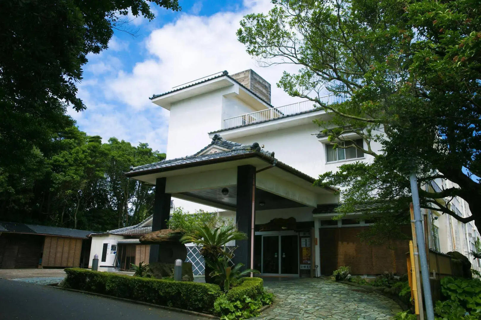 Ryokan Iseebi Sou