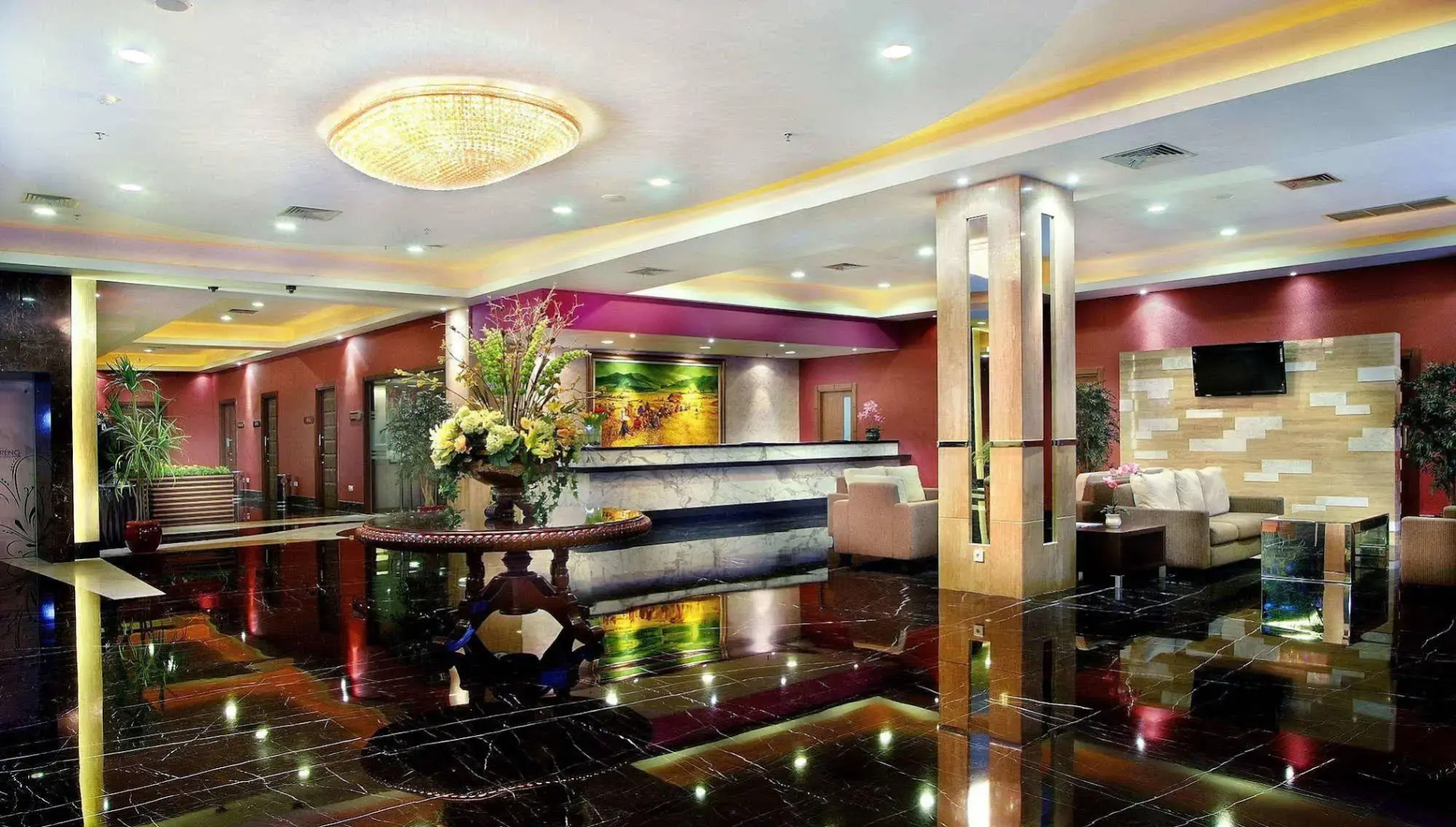 Royal Palm Hotel & Conference Center Cengkareng