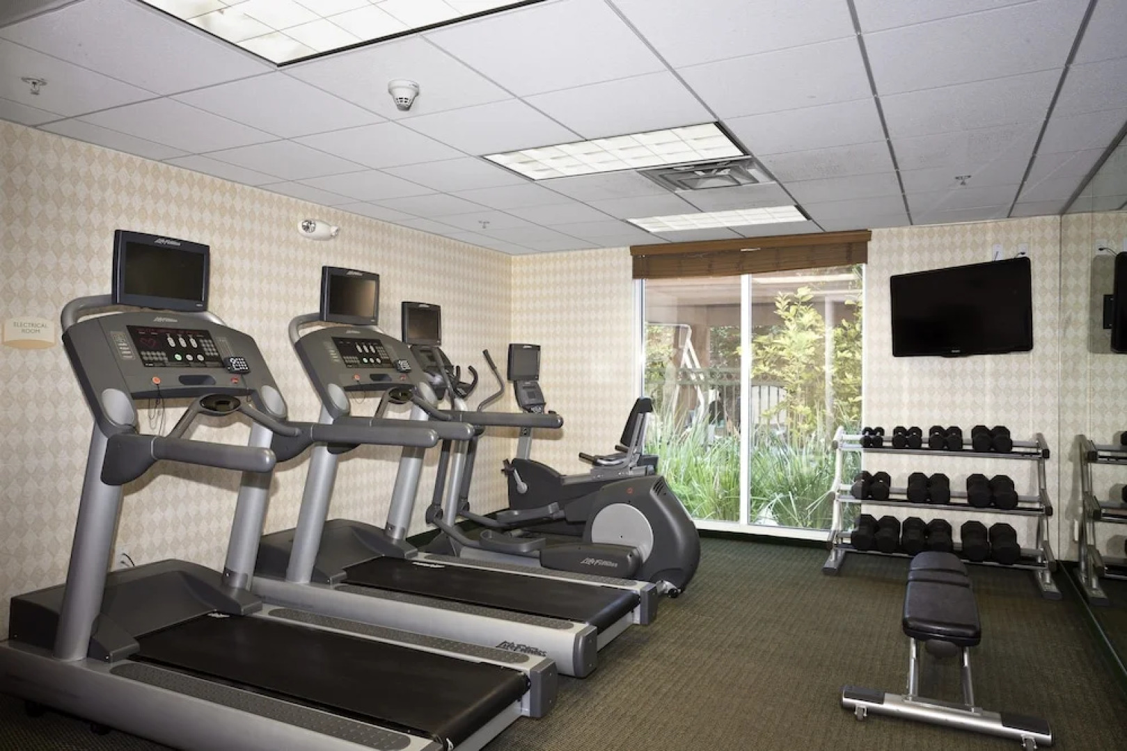 Courtyard Ventura Simi Valley