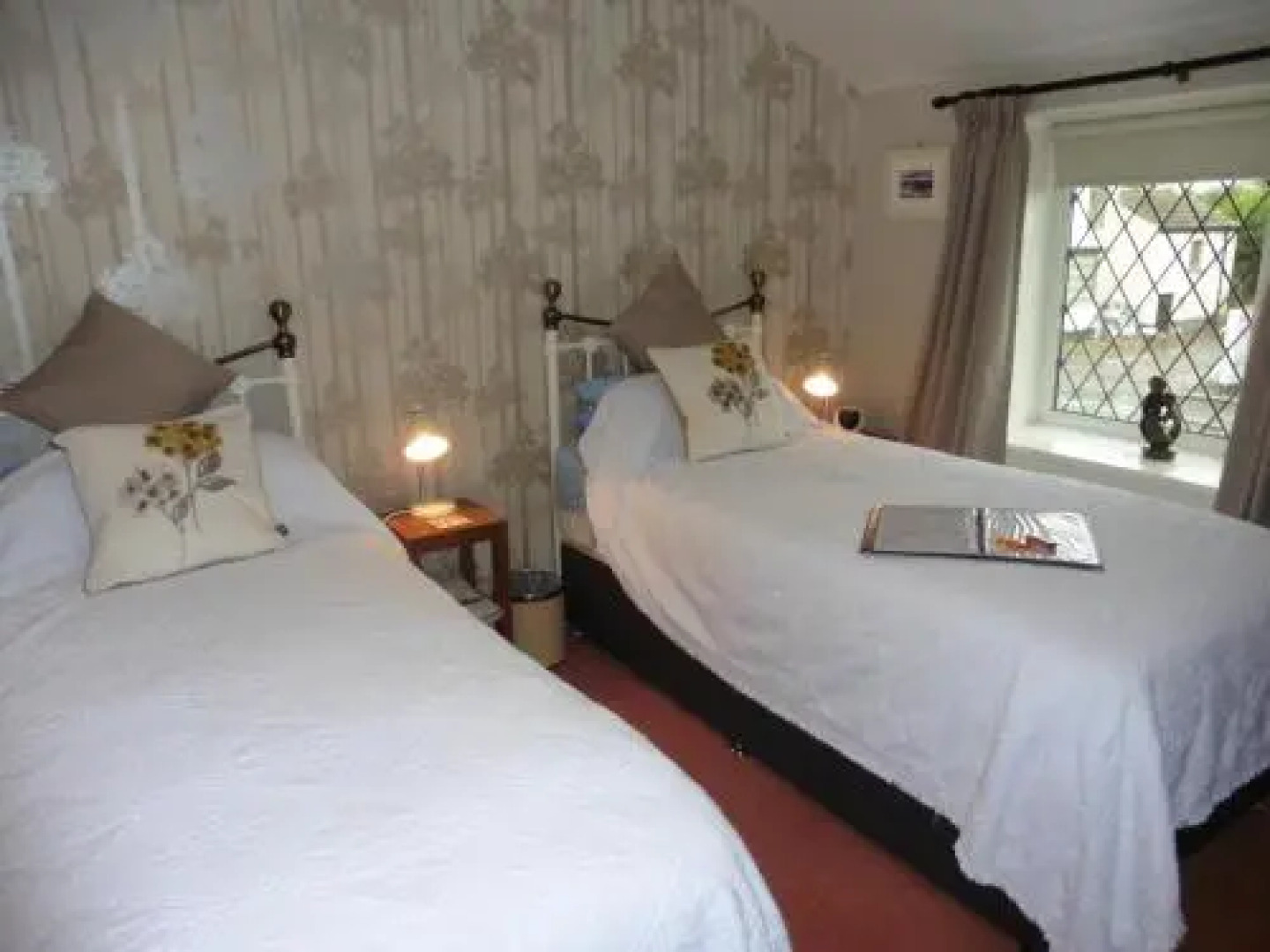 Rose Cottage Bed & Breakfast