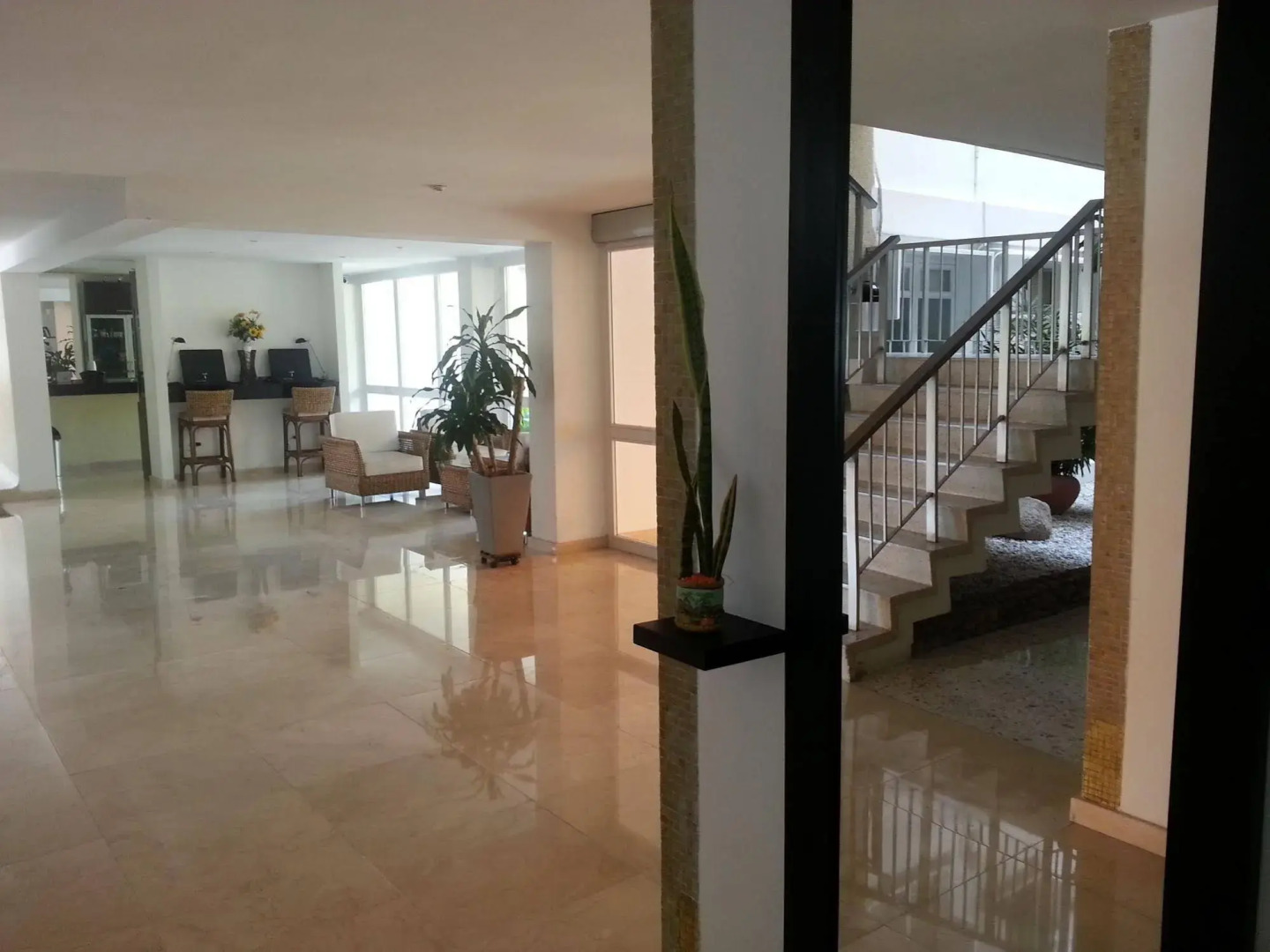 Hotel Vallclaire Suites