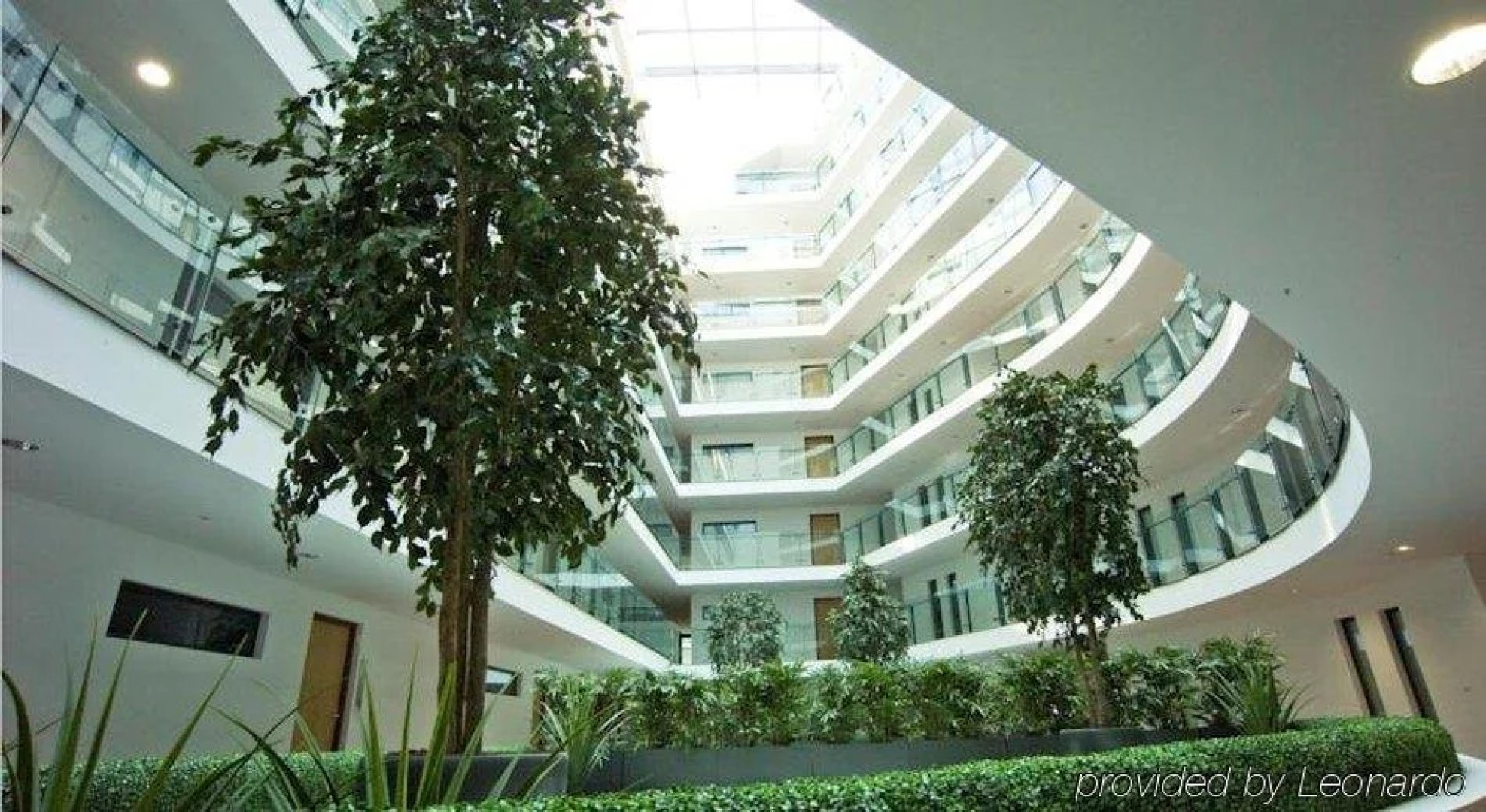 Blue Rainbow Aparthotel Manchester Central