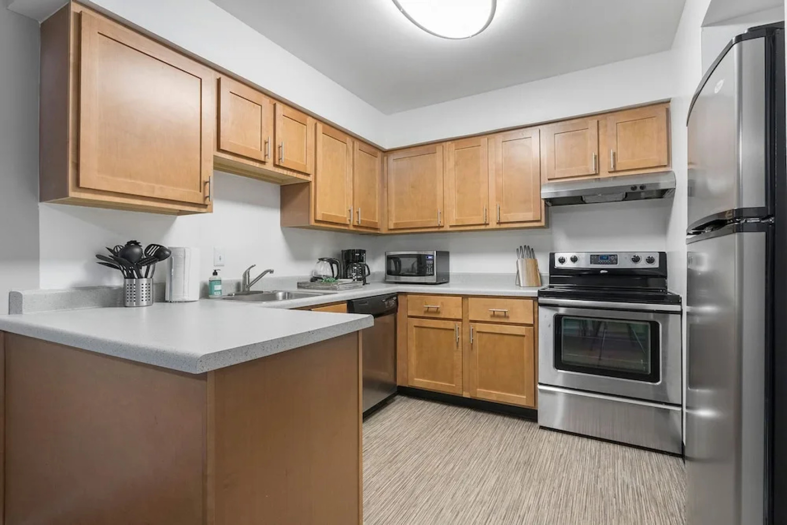 Relaxing St. Louis Getaway + Resort Amenities