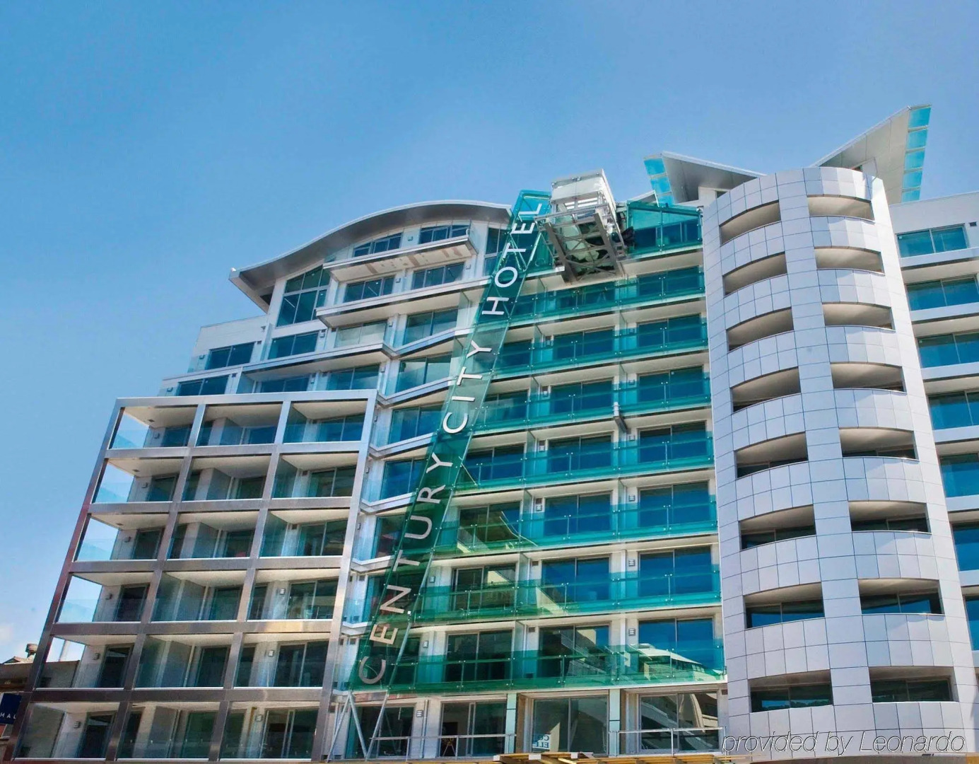 70 Tory Apartment Hotel