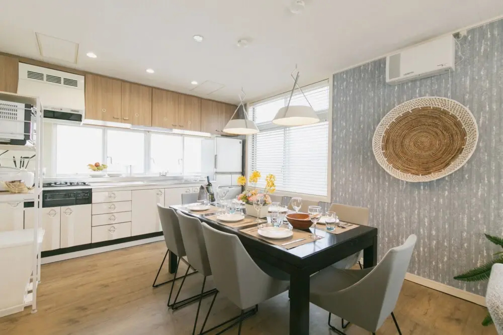 Sunset Breeze Chatan