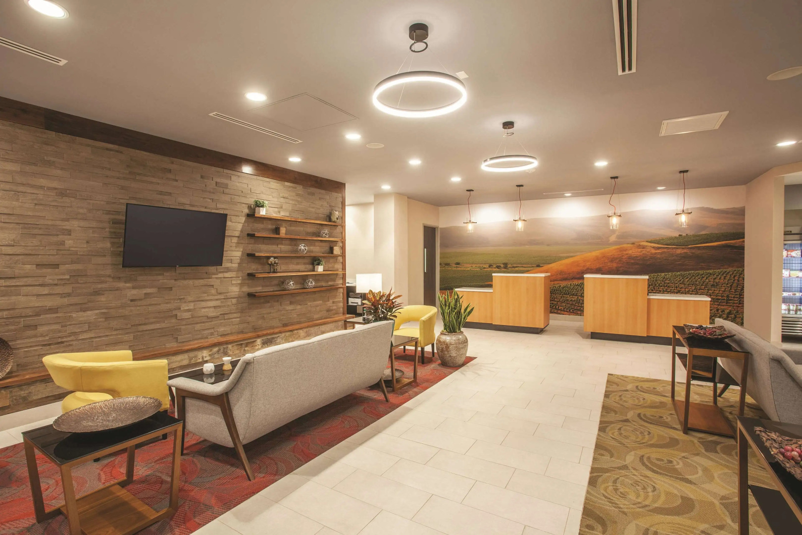 La Quinta Inn & Suites by Wyndham Morgan Hill-San Jose South