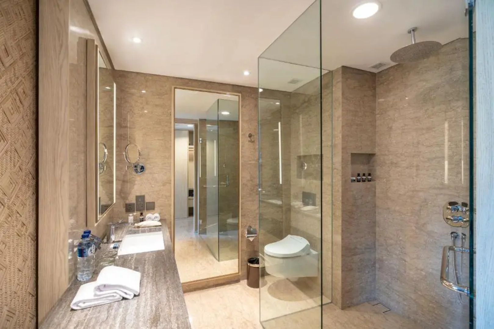 Meruorah Komodo Labuan Bajo - Formerly INAYA Bay Komodo