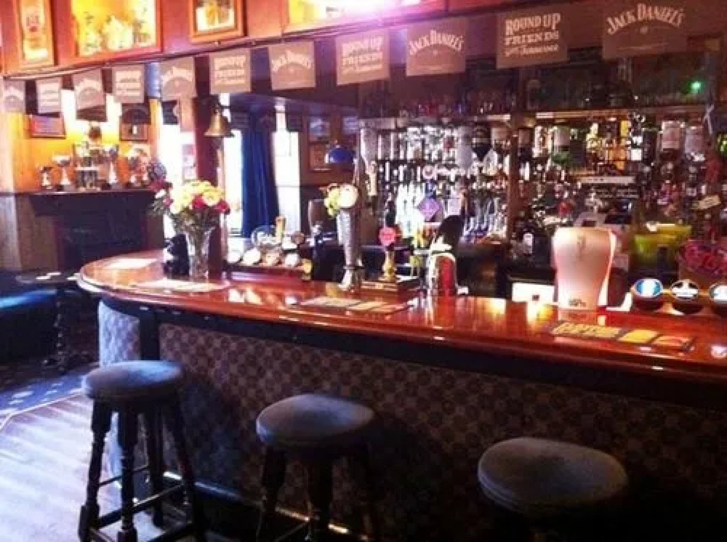 The Vyvyan Arms Hotel