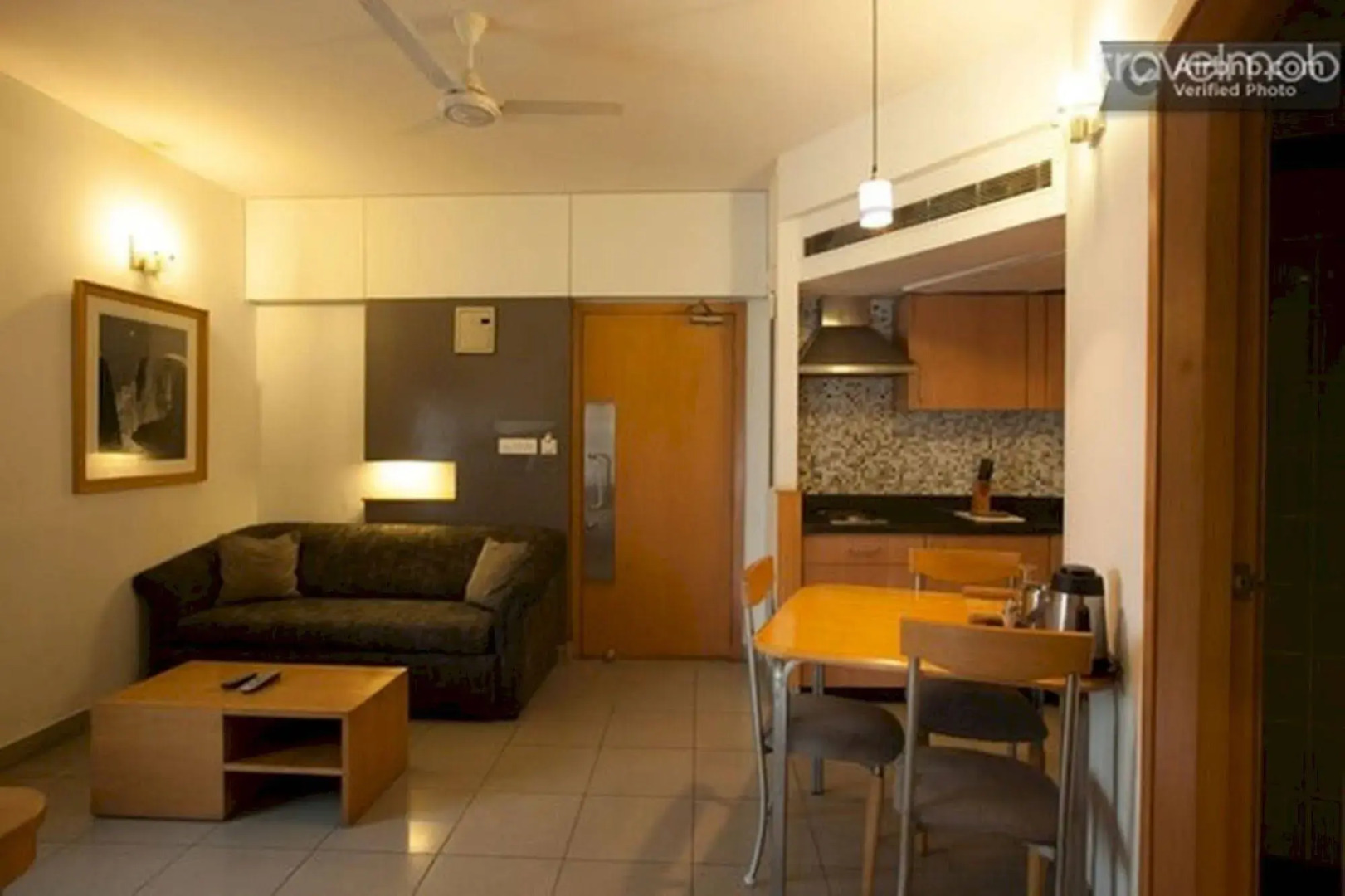 Tristar Service Apartments