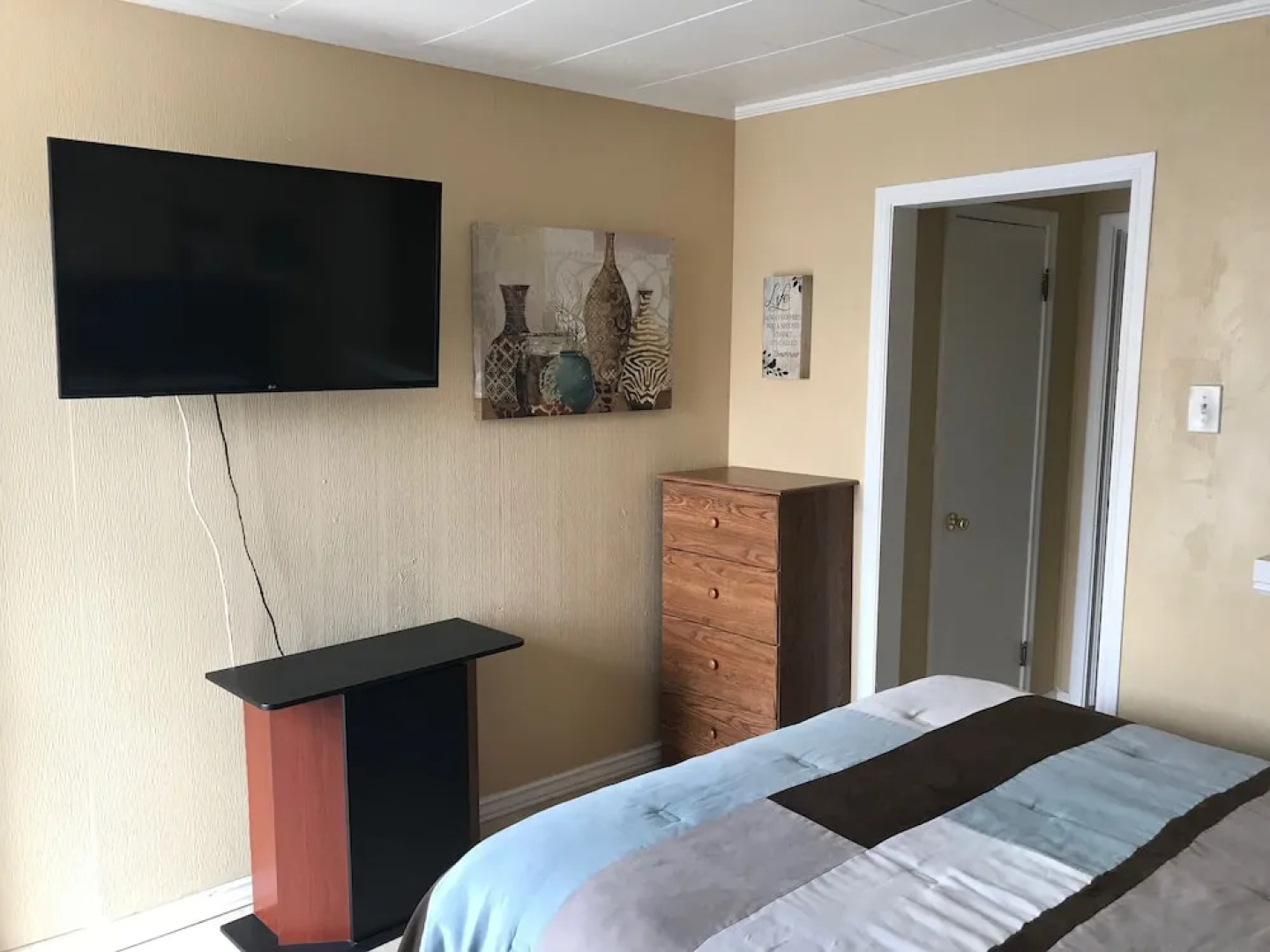 Economy Guest Village and Apartments