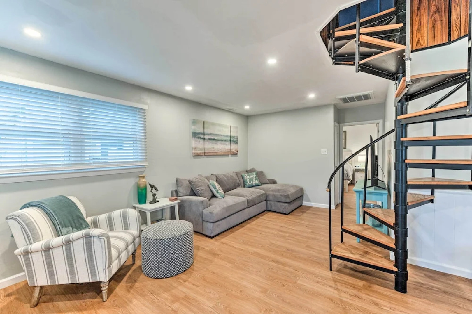 Coastal Brigantine Cottage: Walk to Beaches