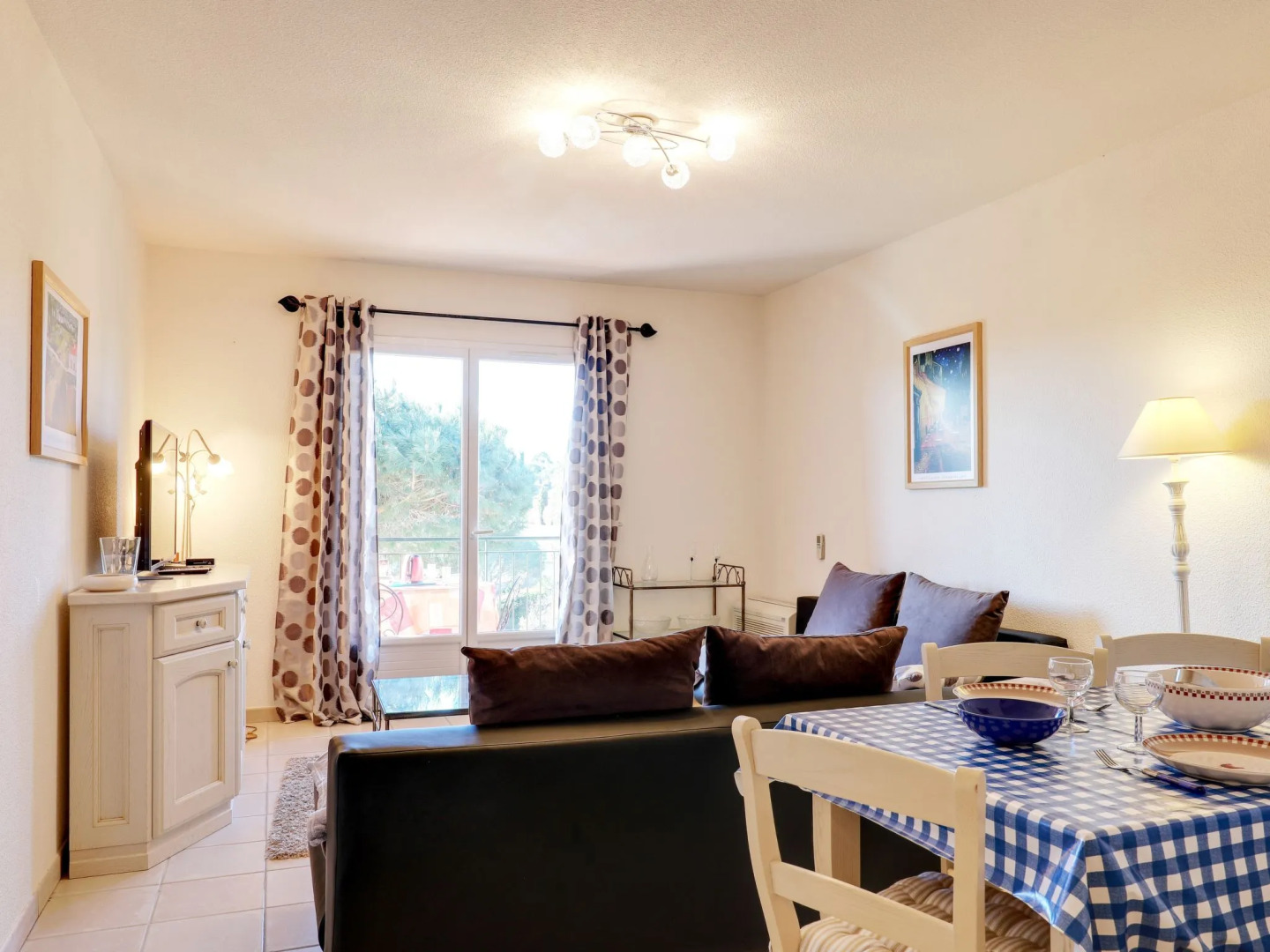 Holiday Home Le Mas d'Esquières