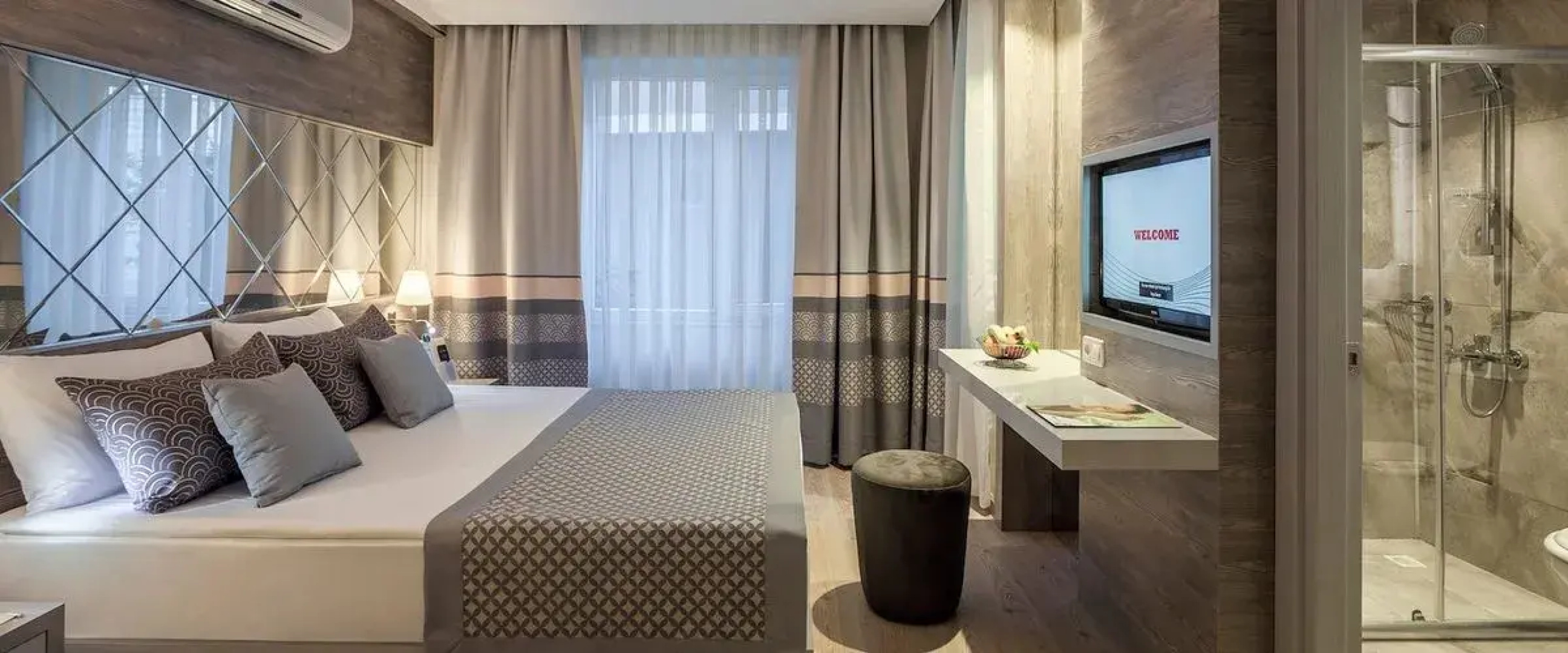 Hotel Turan Prince