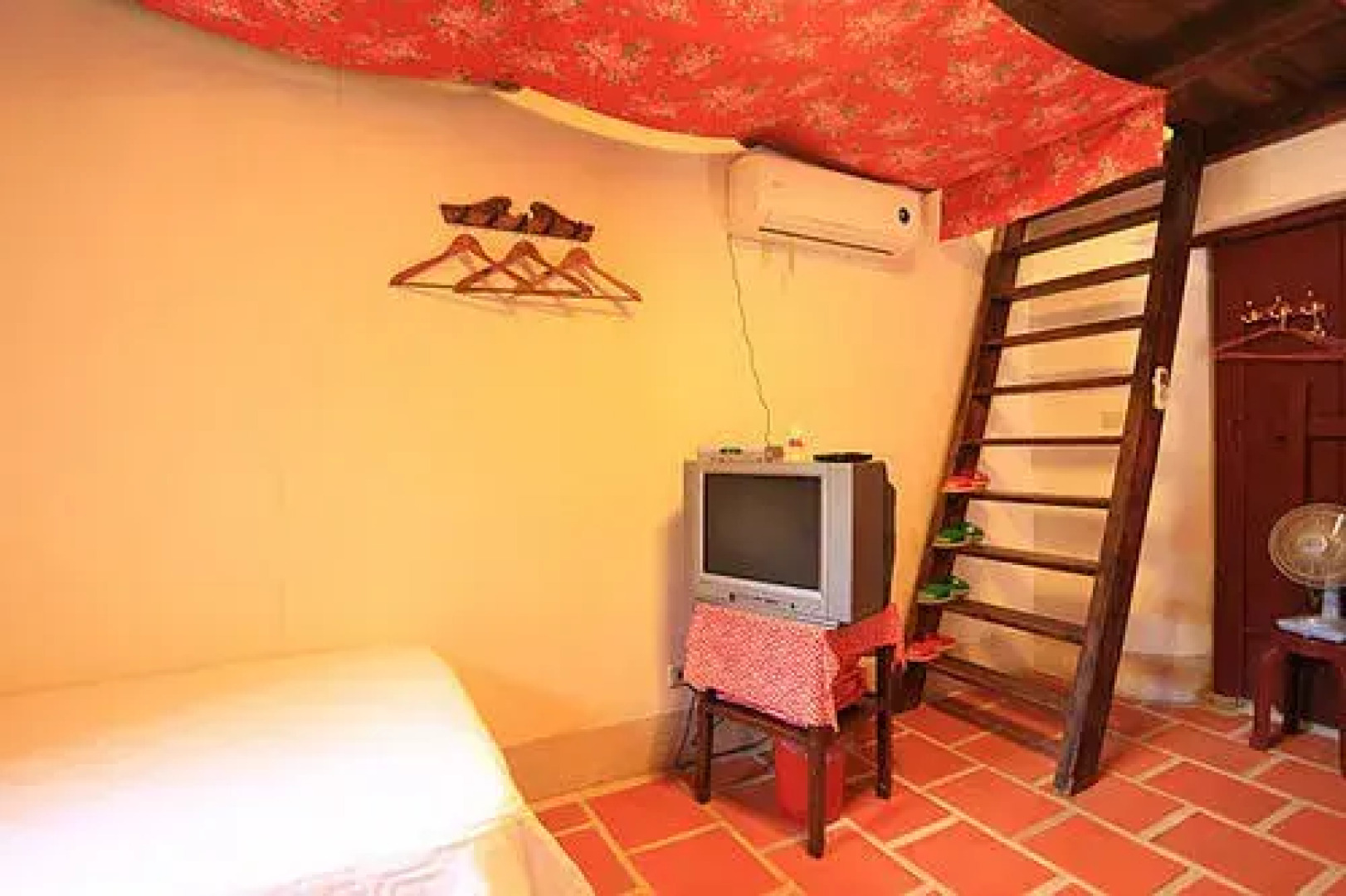 Bicycle Stop Joy Gallery