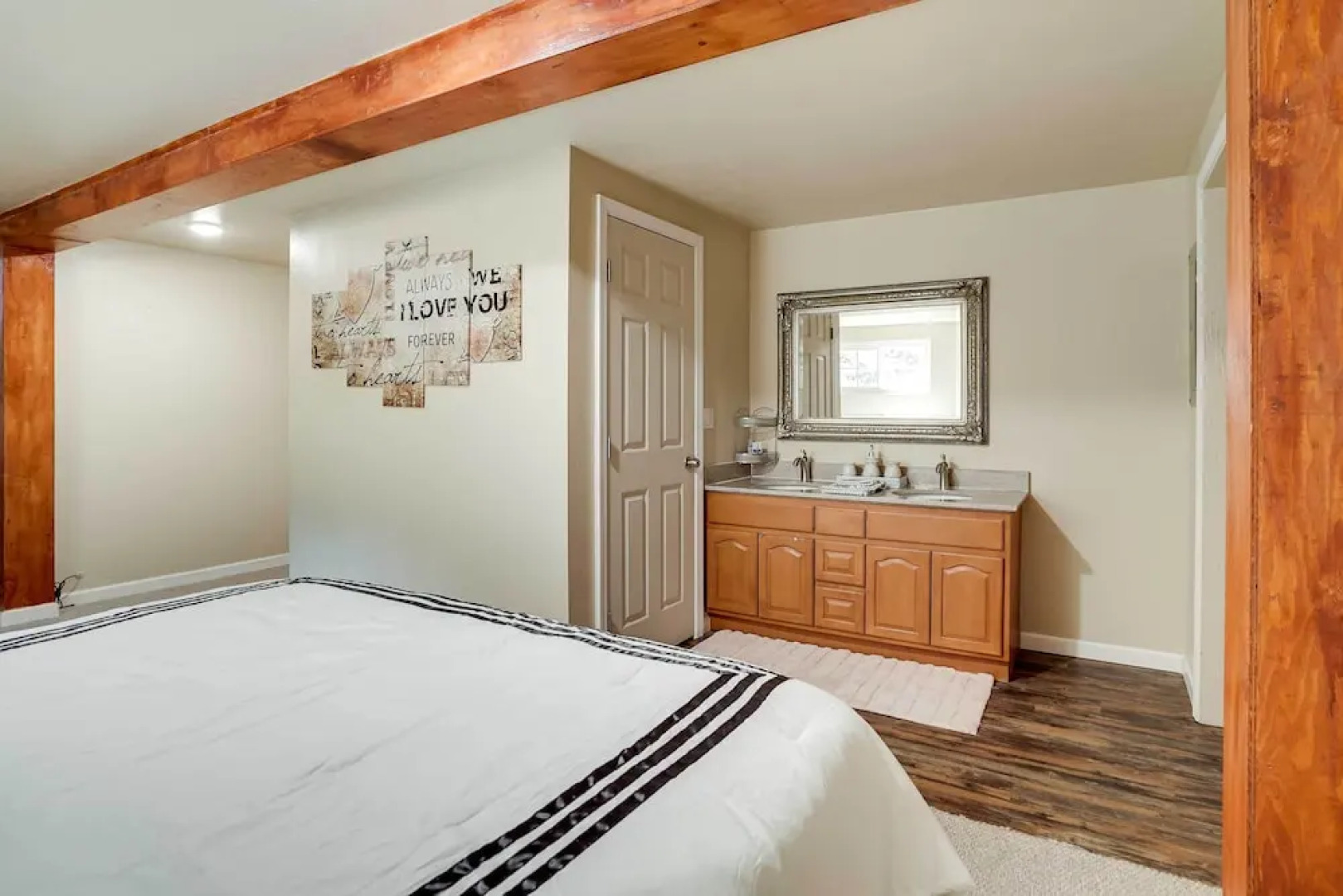 Unique Castro Valley House 30 Mi to San Fran!