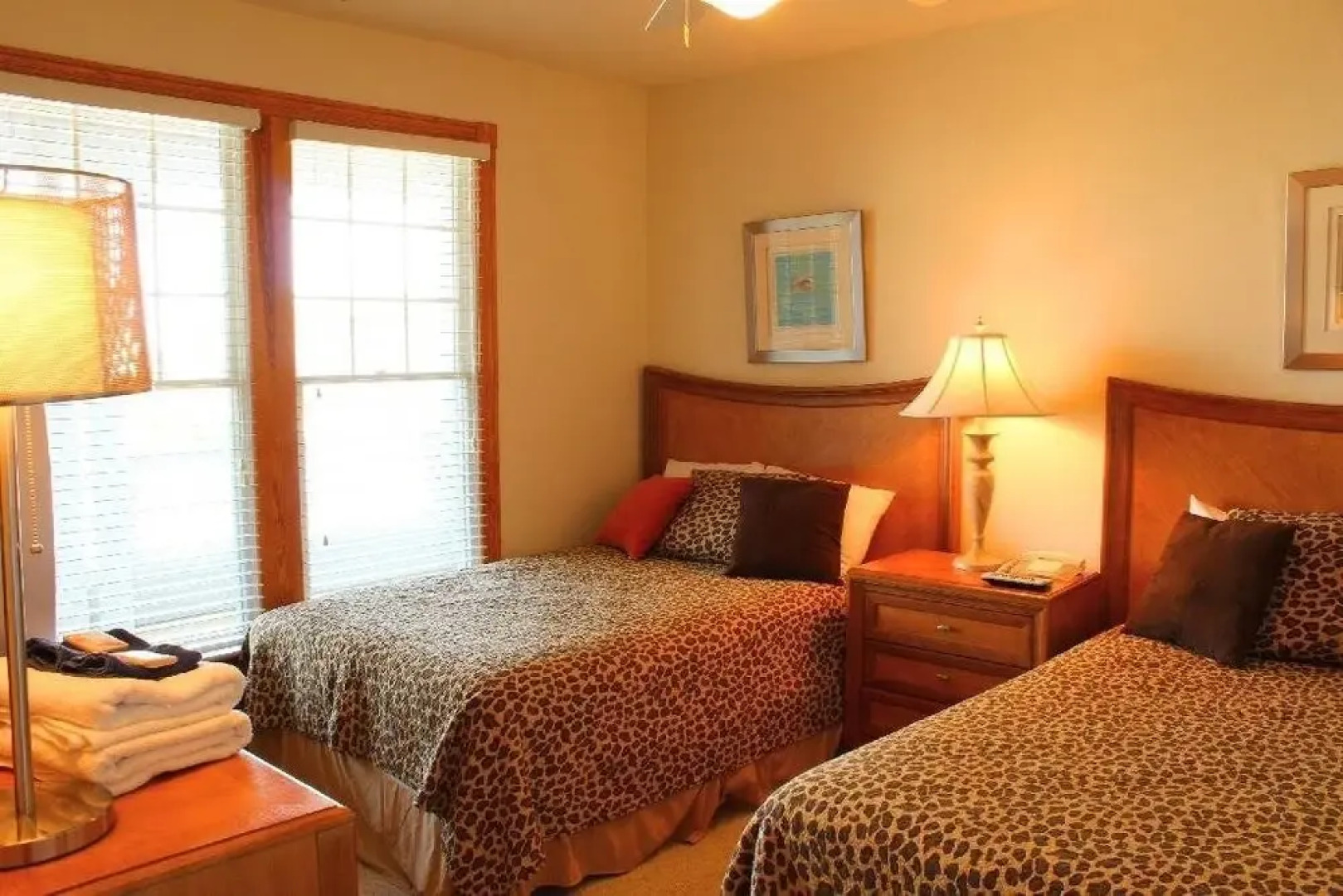 Gulfstream Village 111 3 Br condo by RedAwning