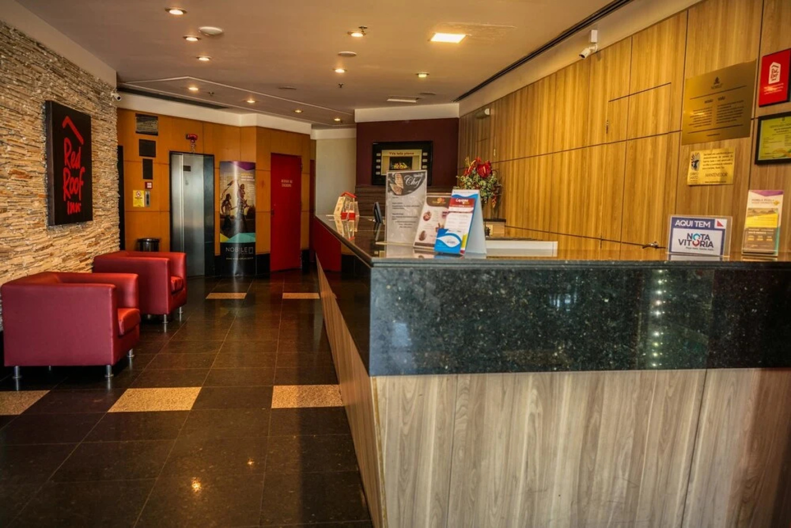 Vitória Praia Hotel By Nobile