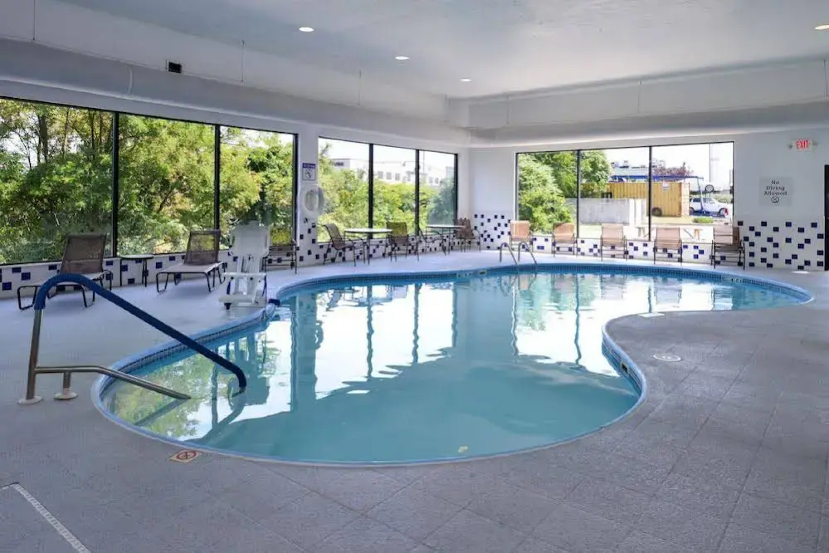 Holiday Inn Express Morgantown, An Ihg Hotel