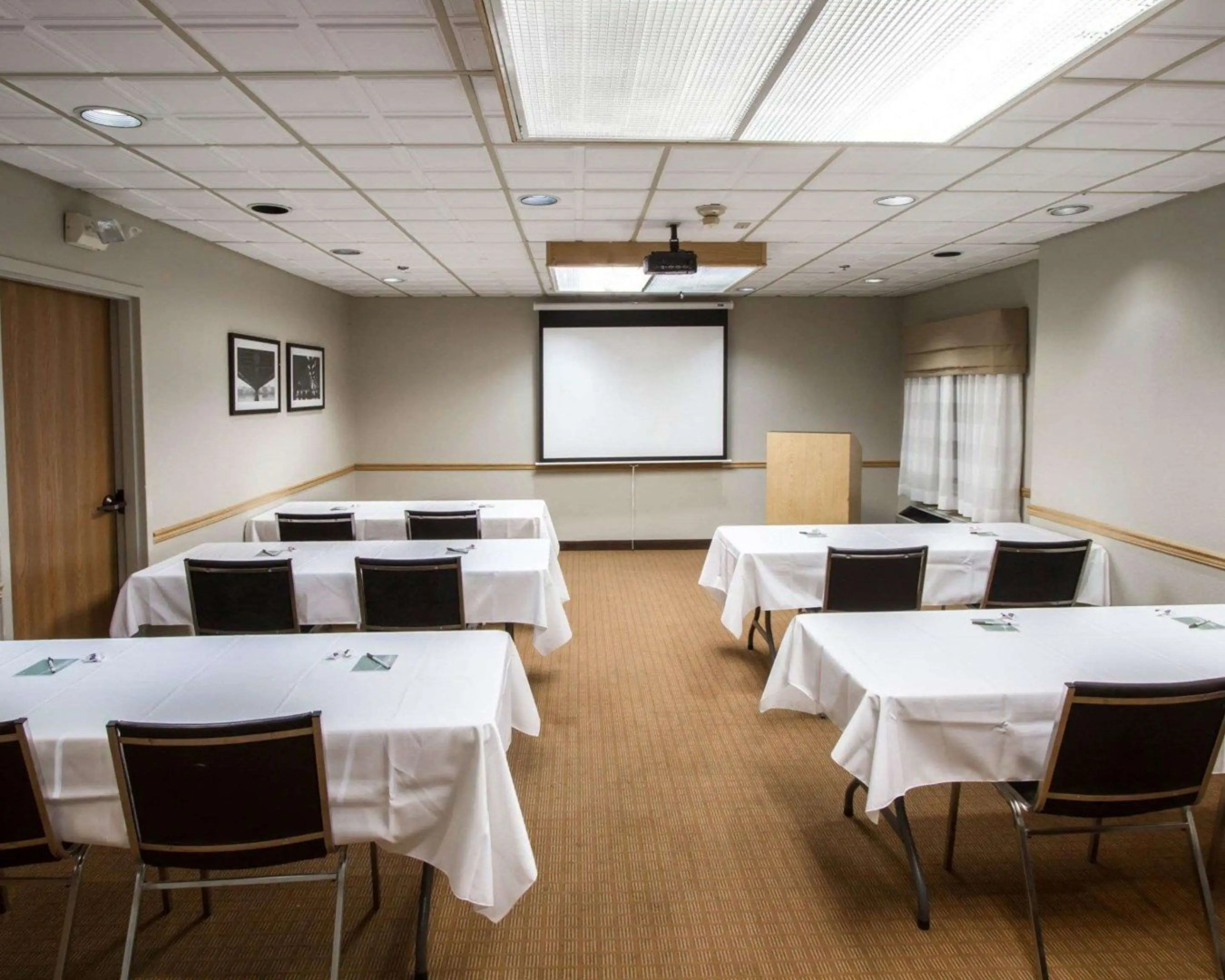 Sleep Inn & Suites Buffalo Airport